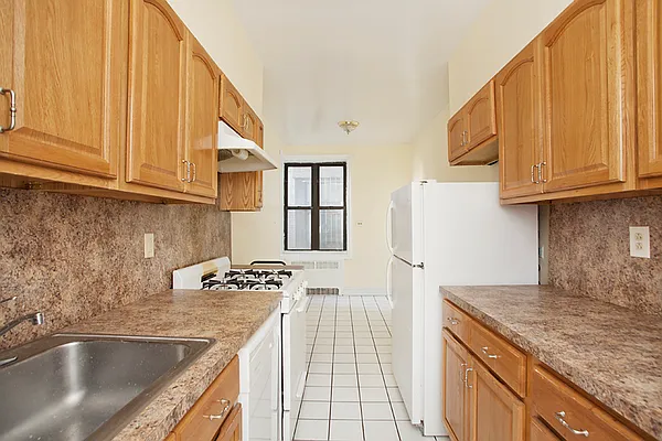Sold by Brooklyn Hearth Realty | media 26