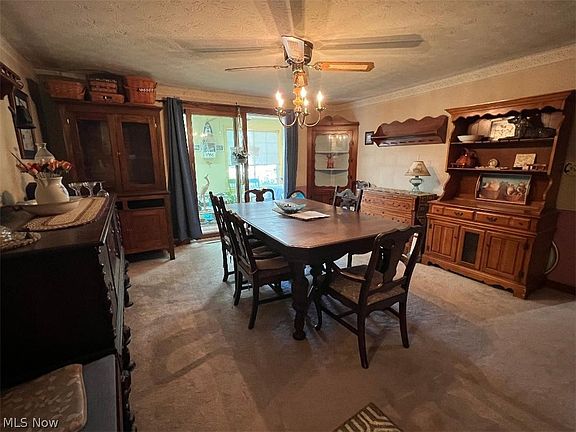 4th image of 625 Simons Dr