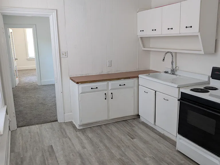 1219 Huron Ave #2 — Photo 1
