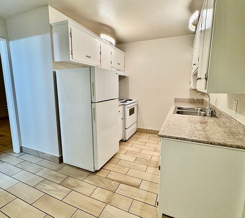 1st image of 221 Quincy St #145
