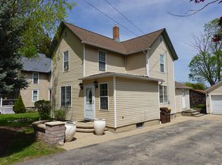 11108 S Myrtle St, Huntley, IL 60142