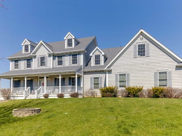 10N906 Sheppard Ln, Hampshire, IL 60140