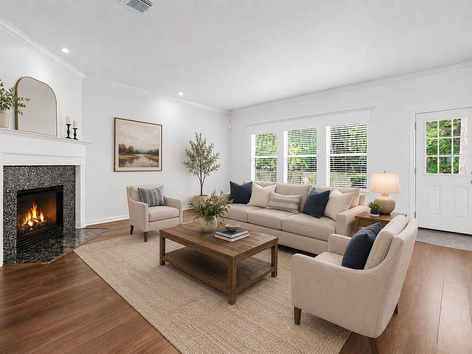 1st image of 174 E Spindle Tree Cir