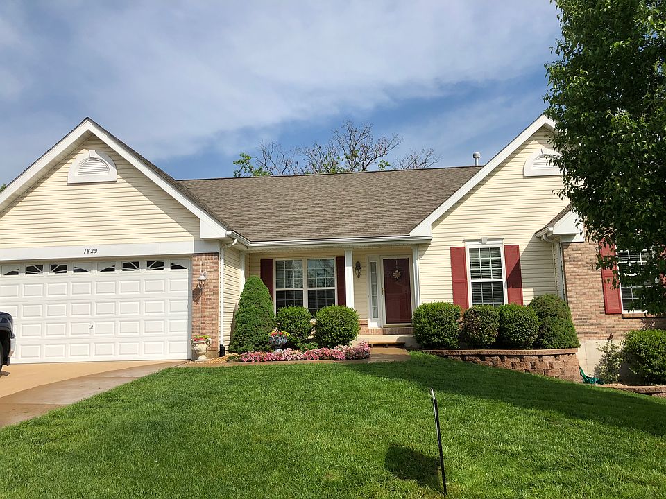 1st image of 1829 Hawk Pointe Dr