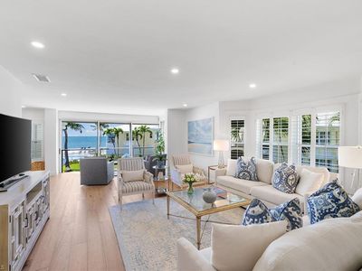 2601 Gulf Shore BLVD N #20, Naples, FL, 34103