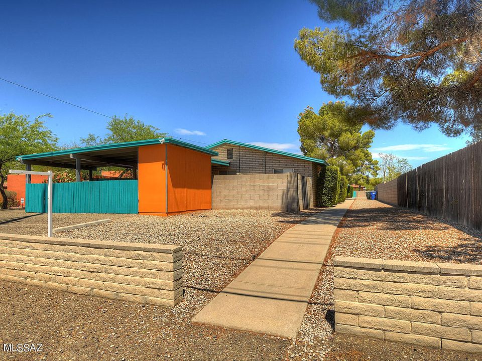 1st image of 3044 N Palo Verde Ave