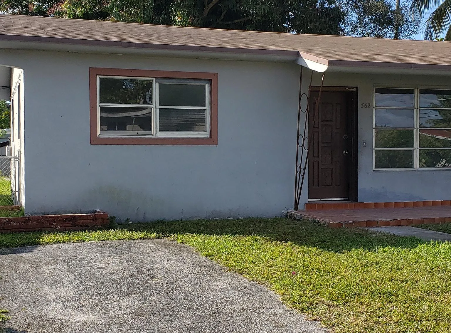 2 bed, 750 sqft, $2,100 — Photo 1