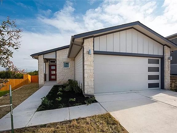 3rd image of 7717 Lowenfield Dr