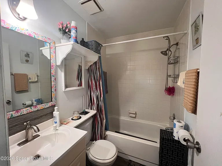 1225 N Wickham Rd #623 — Photo 3