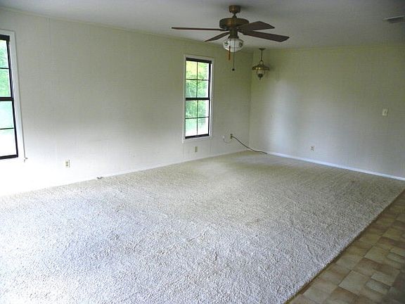 3rd image of 4541 Ted Trout Dr