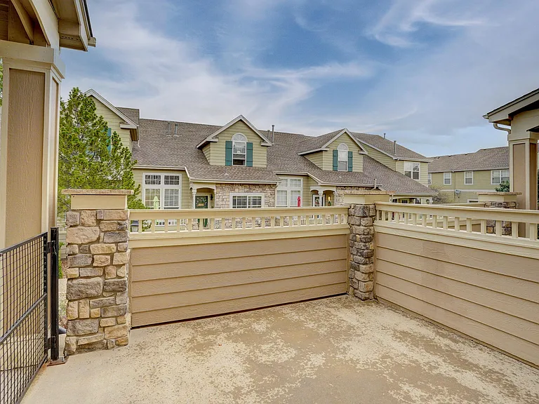 10129 Grove Ct — Photo 7
