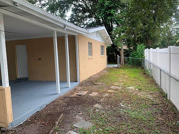 5th image of 6831 Cartegena Ct #10