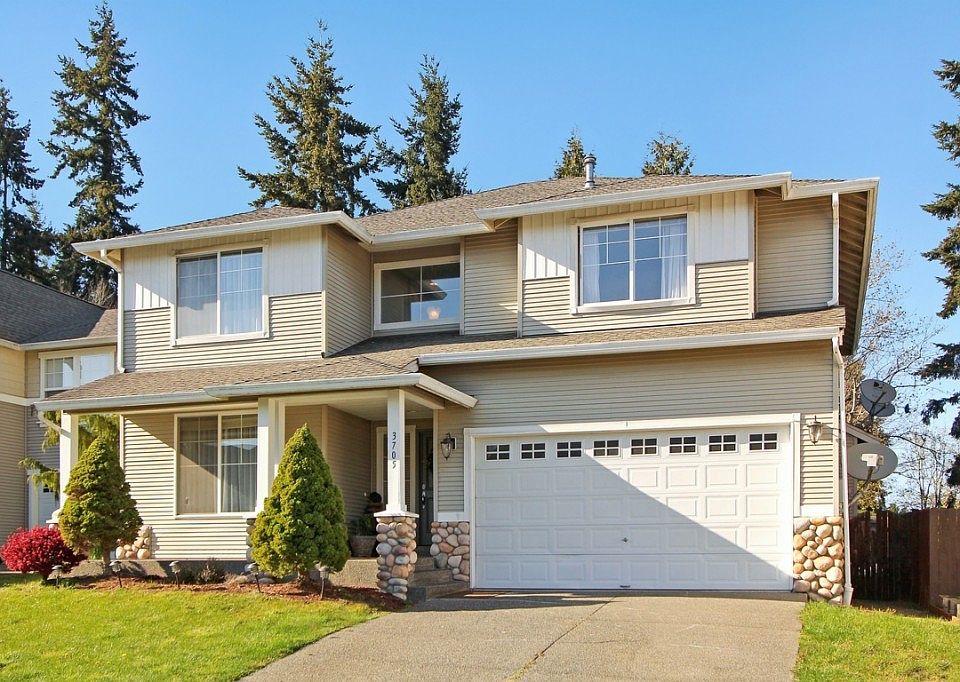 1st image of 3705 206th Pl SW