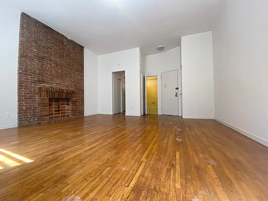 Rented by One New York Realty Inc | media 12