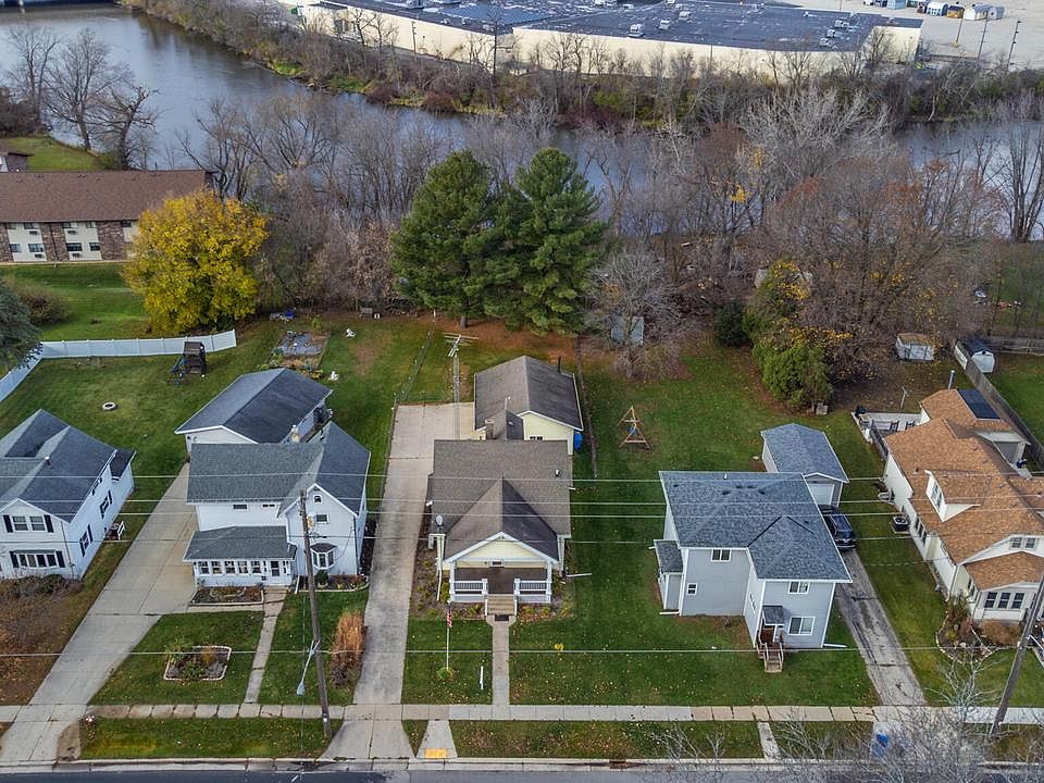 1st image of 1134 River DRIVE