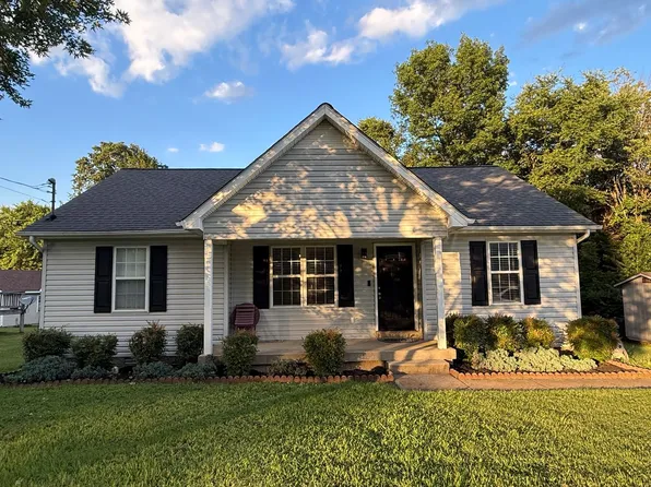 327 Center St, La Vergne, TN 37086
