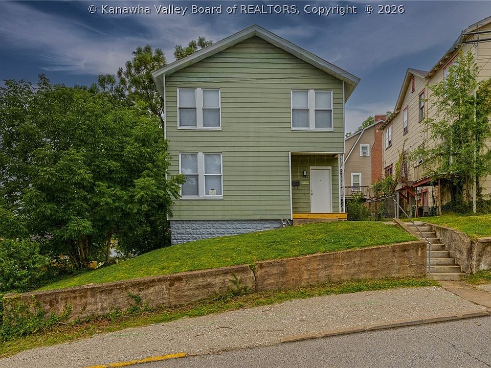 1st image of 949 Somerset Dr