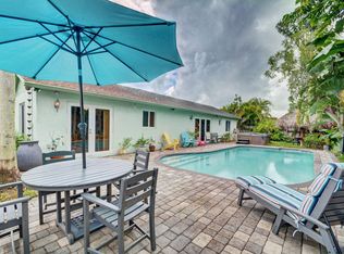 19621 NW 58th Ave, Hialeah, FL 33015