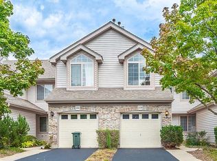 1539 N Saint Marks Pl, Palatine, IL 60067