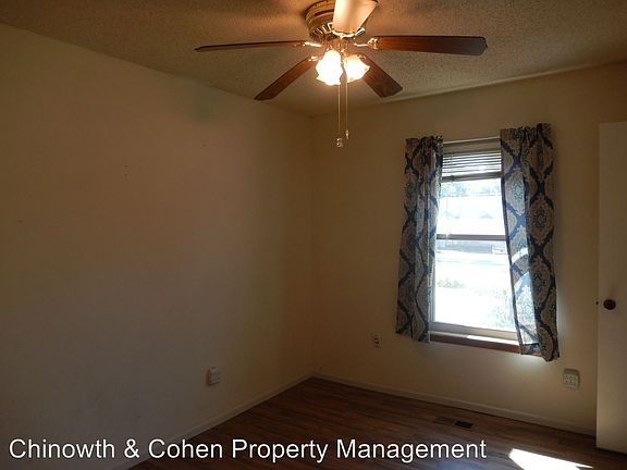 4th image of 1341 Aspen Ln