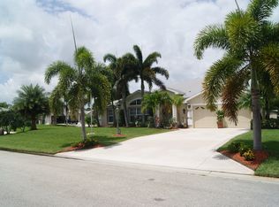 6762 Dickinson Ter, Port Saint Lucie, FL 34952