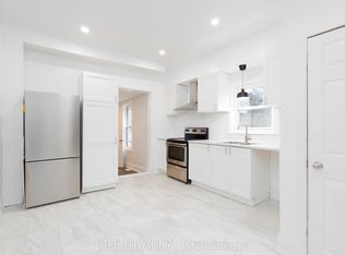 249 Harvey St, Orillia, ON L3V3M5