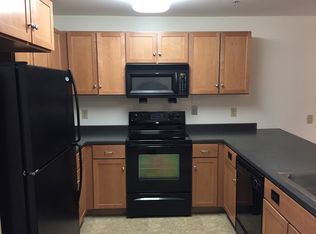 101 John St #R19, Lowell, MA 01852