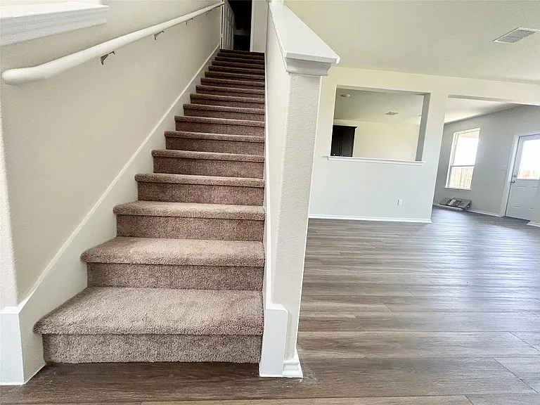 187 Papaya Dr — Photo 5
