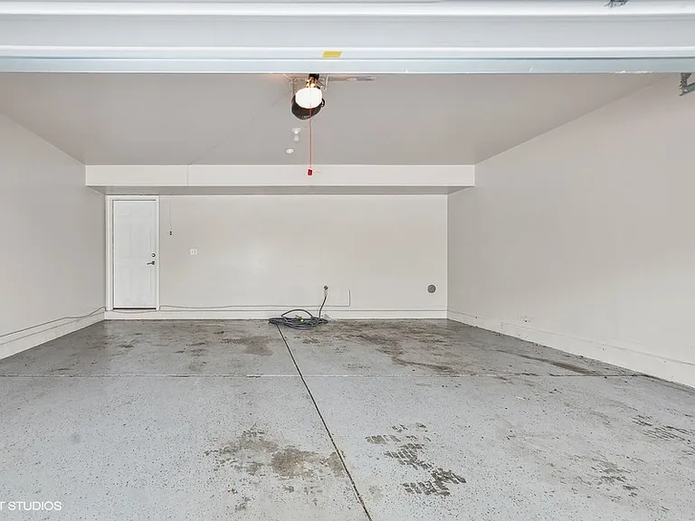 7500 Savoy Ln #B — Photo 22