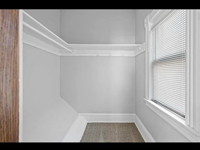 2428 11th Ave S #2 — Photo 3