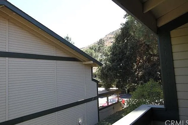 2 bed, 1.5 bath, 1190 sqft, $2,900 — Photo 2