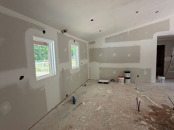 4th image of 1259 Franklin Loop