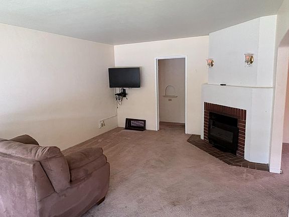 3rd image of 59 E Monterey Avenue