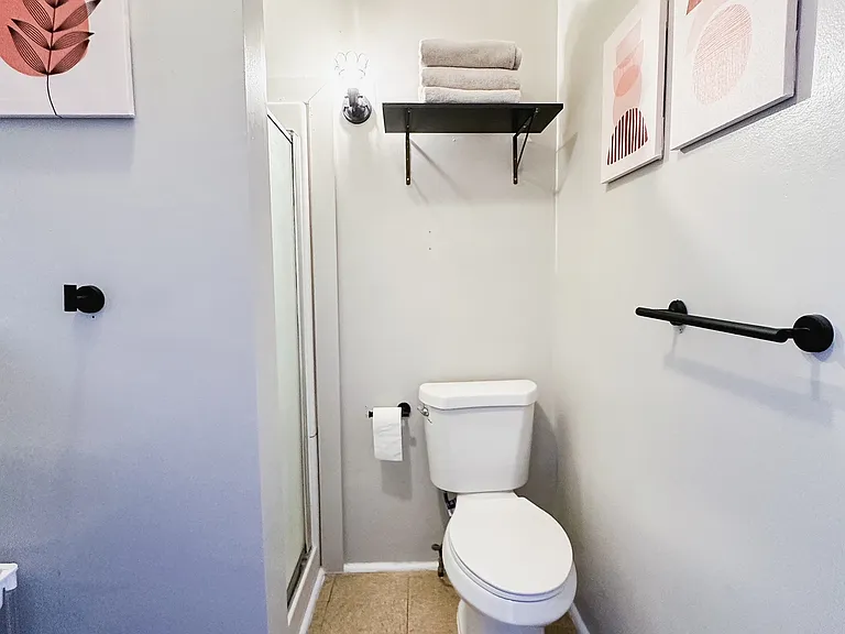 101 E Benton St #1 — Photo 16