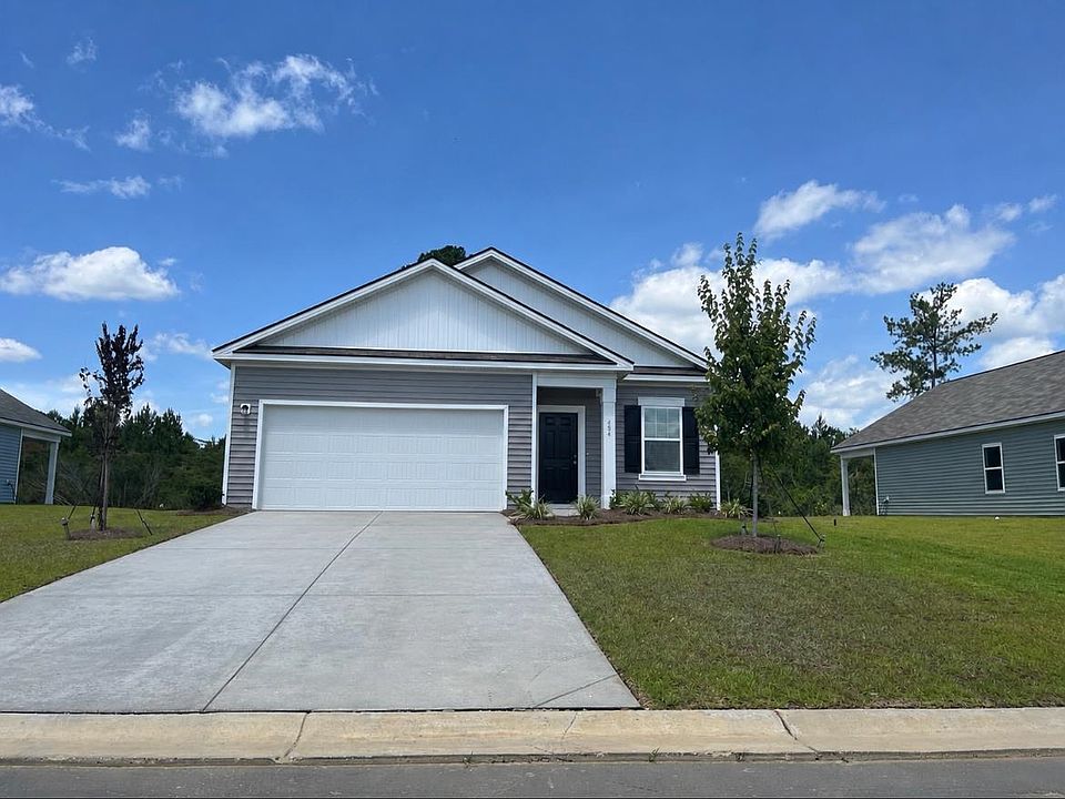 1st image of 484 Castillo Dr.