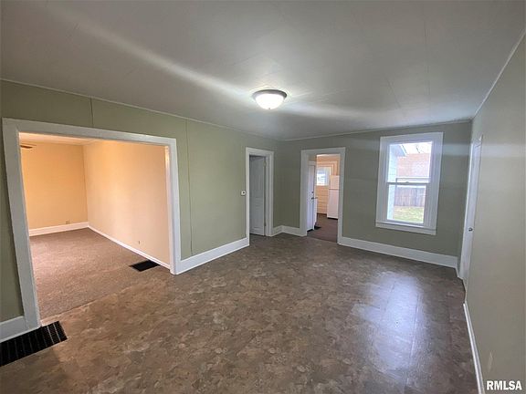 5th image of 733 S Chambers St