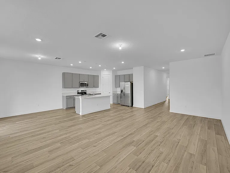 3501 Harborside Ave — Photo 16