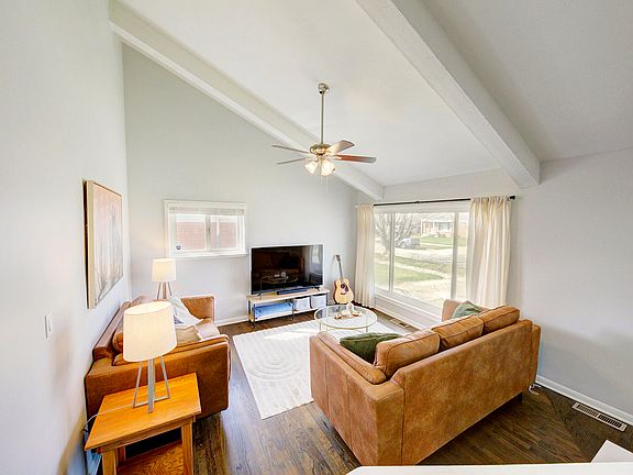 5th image of 31055 Geraldine St