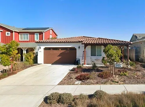 255 Creekview Ave Photo 1