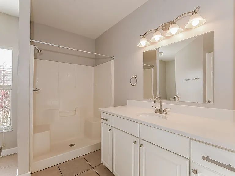 627 Cotulla Dr — Photo 8