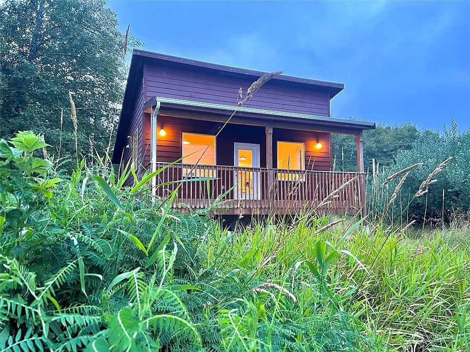1st image of 798 Duck Lake Dr Drive NE