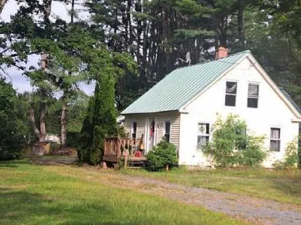 108 Old Church Rd, Claremont, NH 03743