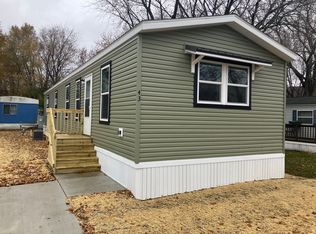 43 Erie Ln, Winona, MN 55987