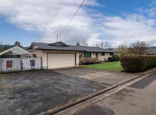 4282 Hanna St, Roseburg, OR 97471