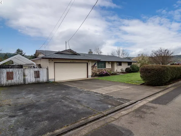 4282 Hanna St, Roseburg, OR 97471