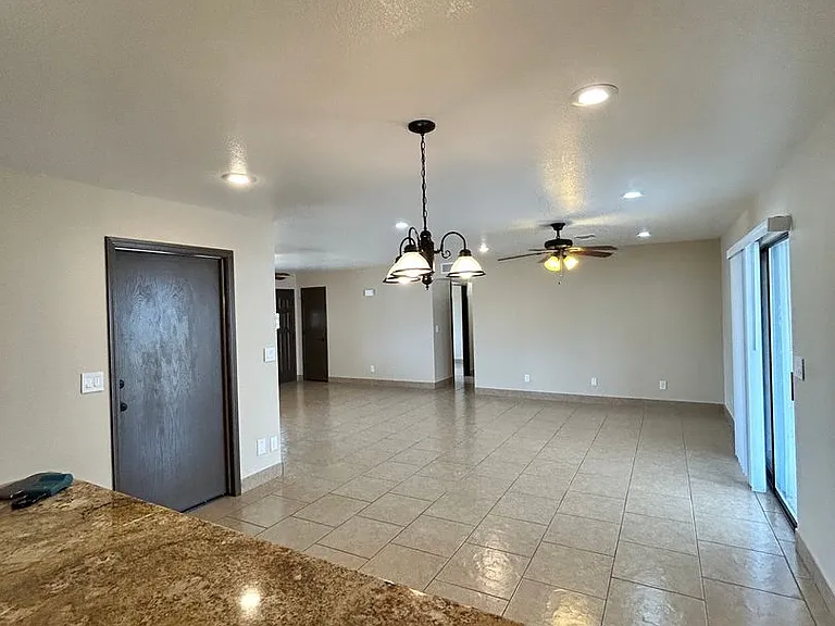 3851 McCulloch Ln — Photo 8