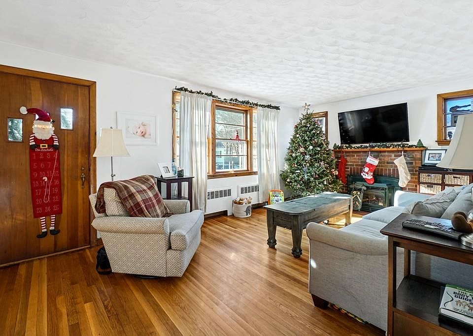 20 Edward Ave, Lynnfield, MA 01940 Zillow