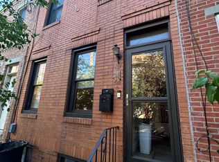 1118 Greenwich St, Philadelphia, PA 19147