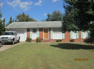 1549 Pine Land Dr, Kernersville, NC 27284