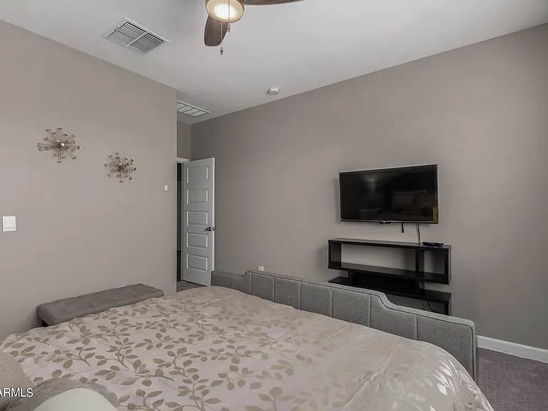 23950 W Hilton Ave — Photo 20